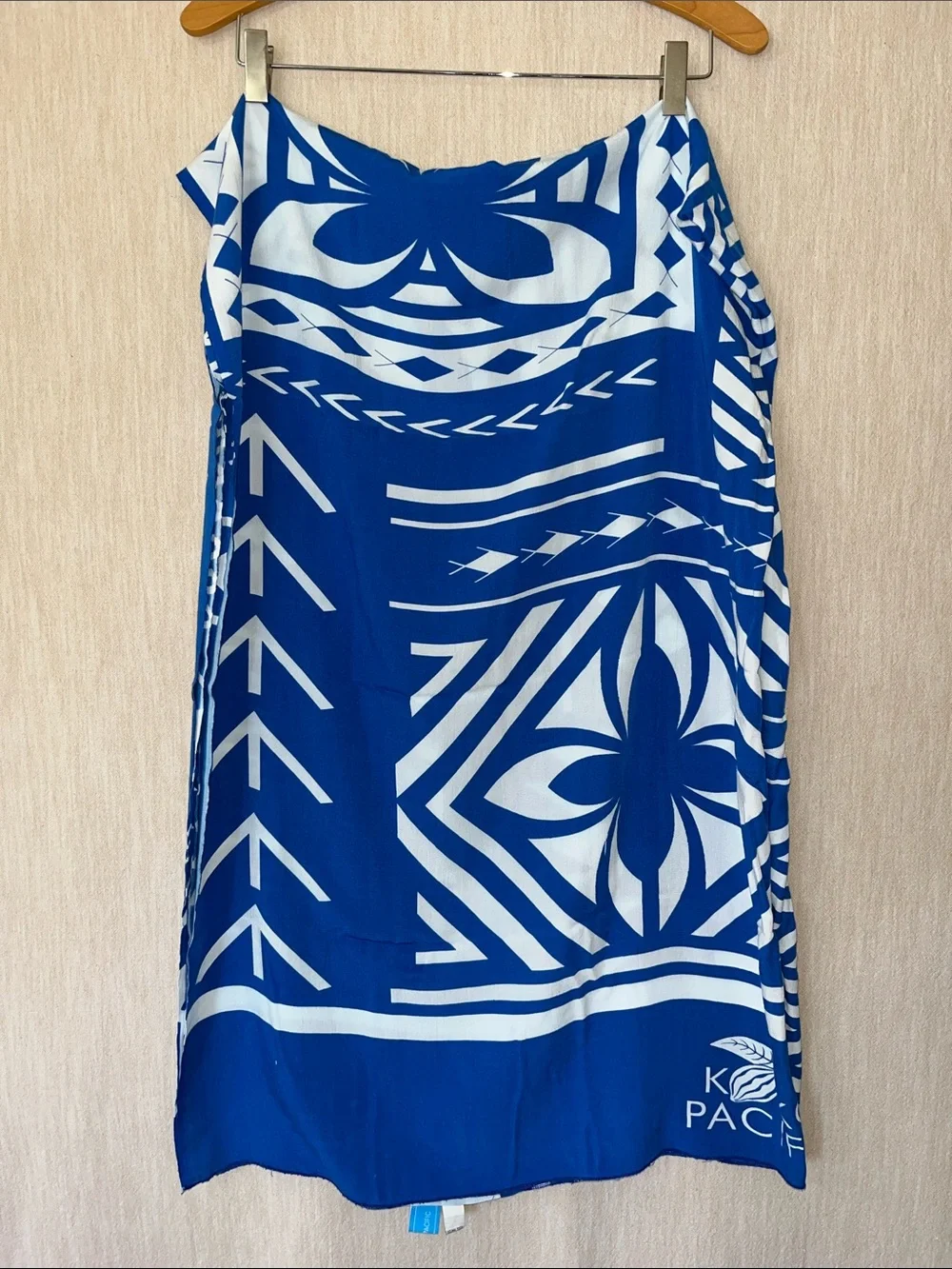 Koko Pacific Sarong - Picture 5 of 6